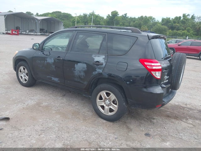 Toyota RAV4 Base V6