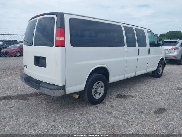 Chevrolet Express Lt