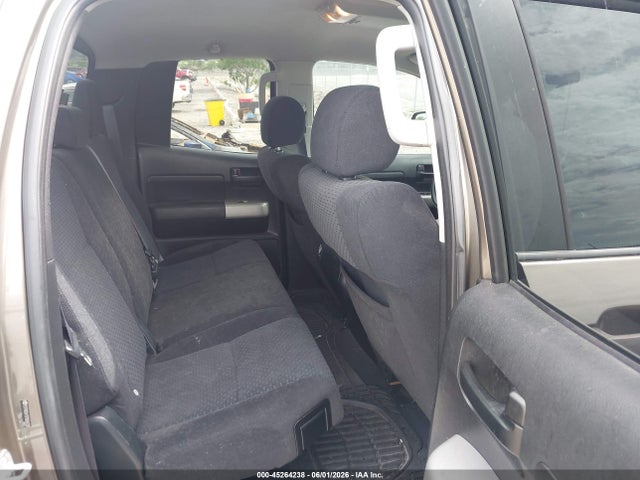 Toyota Tundra Sr5 V6