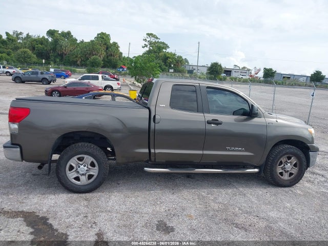 Toyota Tundra Sr5 V6