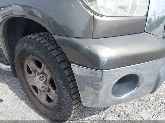 Toyota Tundra Sr5 V6