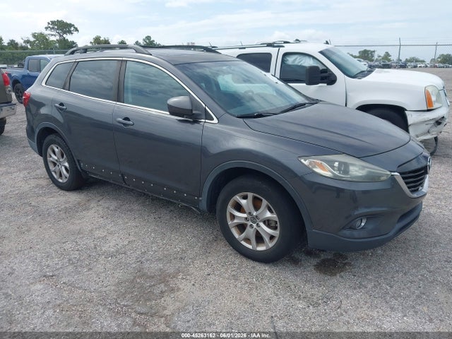 Salvage Mazda Cx Image