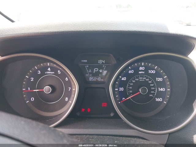 Hyundai ELANTRA Se