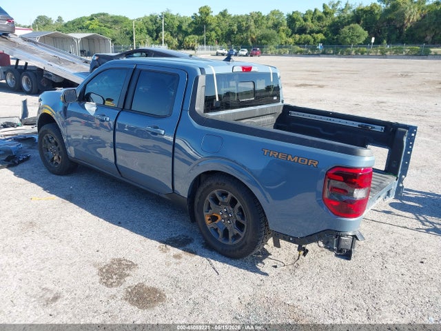 Ford Maverick Lariat
