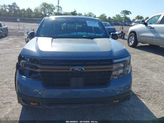 Ford Maverick Lariat