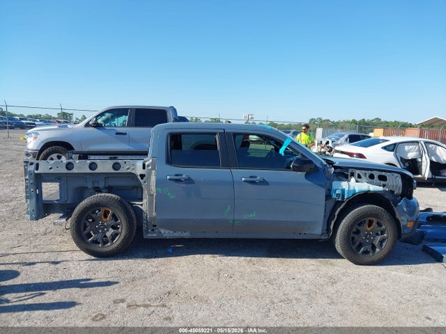 Ford Maverick Lariat