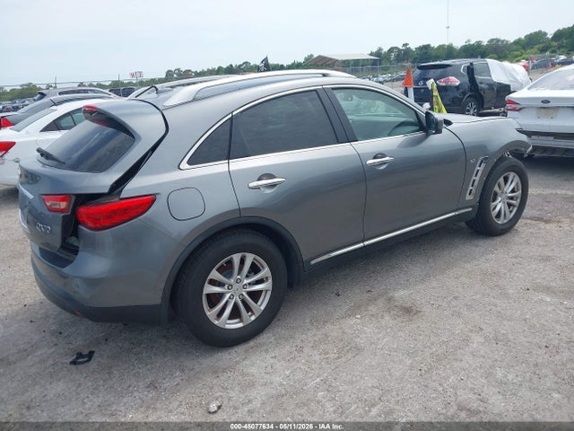 INFINITI Qx
