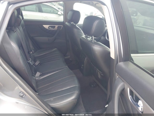 INFINITI Qx