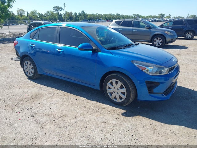 Salvage Kia Rio Image