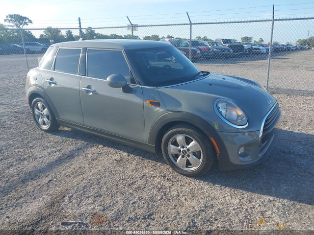 Salvage MINI Hardtop Image