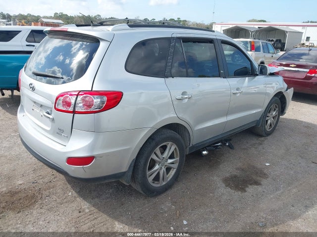 Hyundai SANTA FE Limited V6