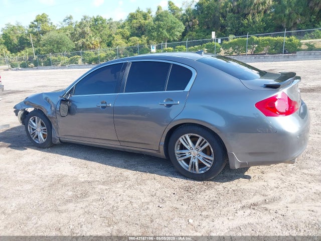 INFINITI G37 Journey