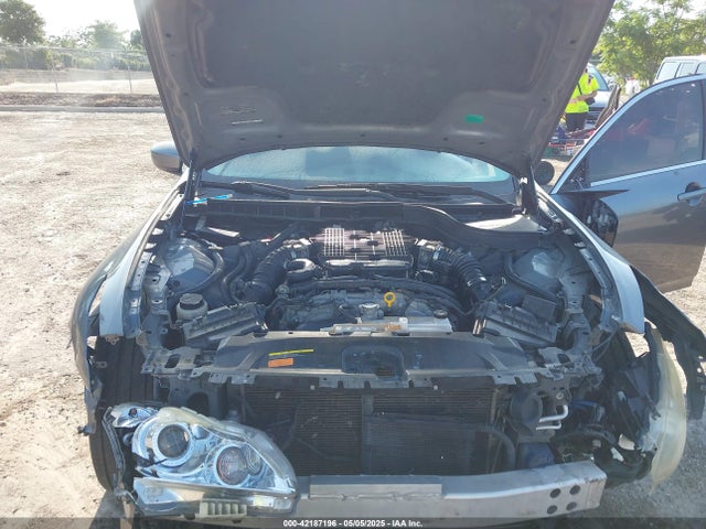 INFINITI G37 Journey