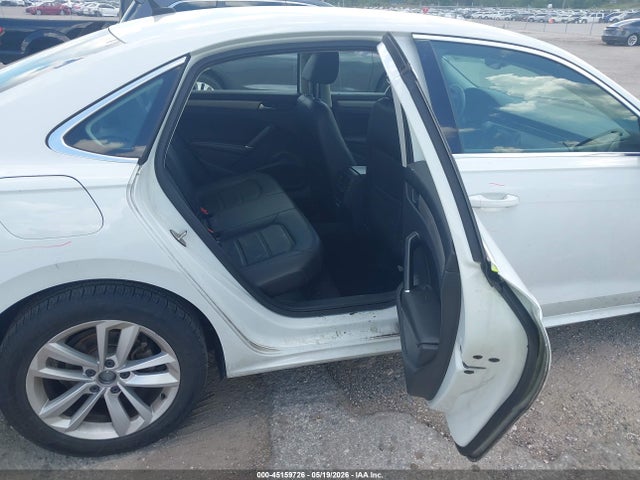 Volkswagen Passat 2.0t Se