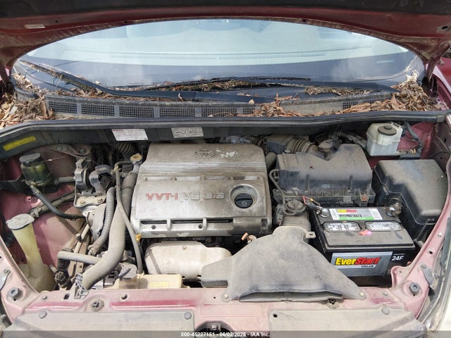 Toyota Sienna Le
