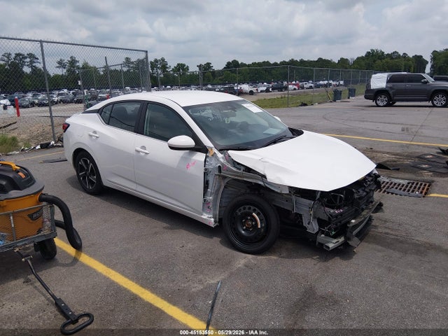 Salvage Nissan Sentra Image