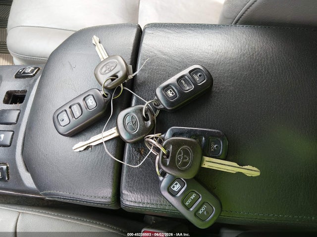 Toyota 4Runner Limited V6