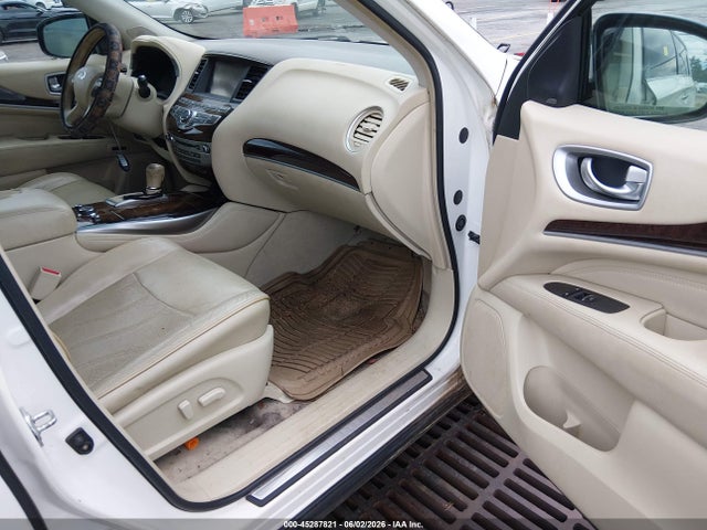 INFINITI Qx