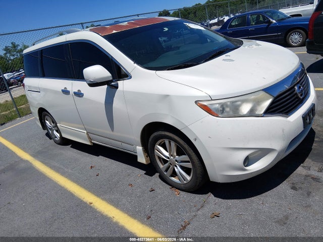 Salvage Nissan Quest Image