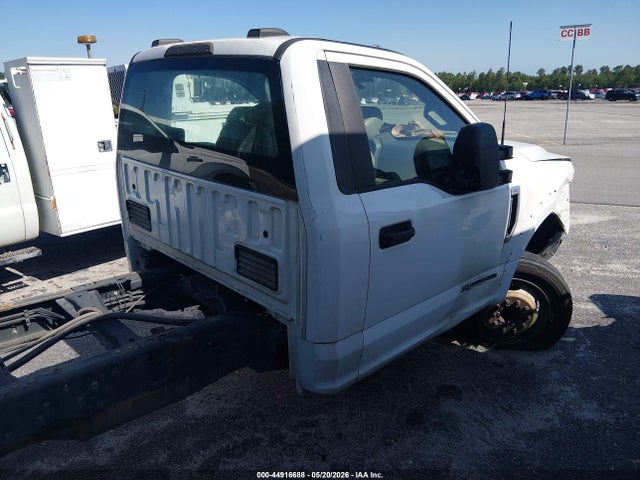 Ford F-550 Xl