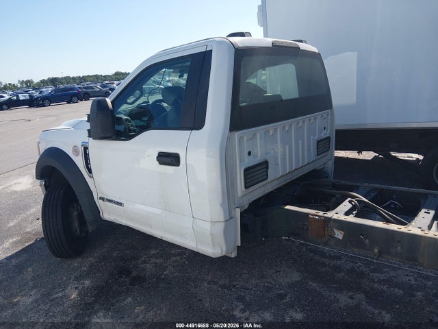 Ford F-550 Xl