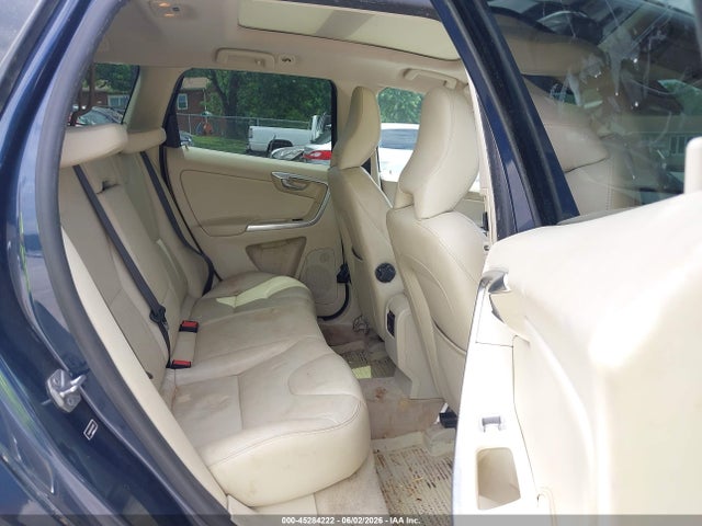 Volvo XC60 T6