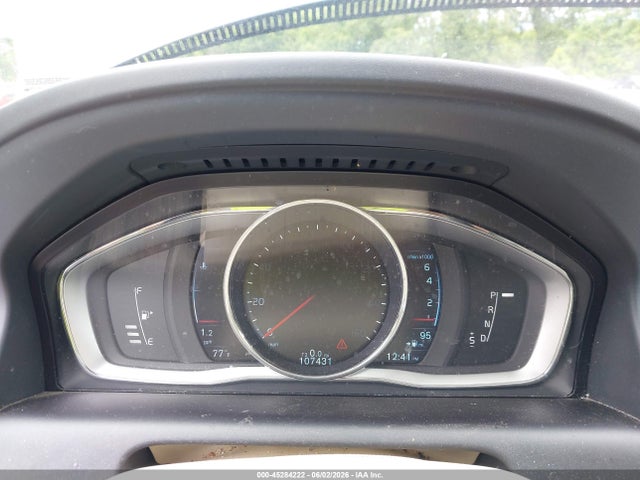 Volvo XC60 T6