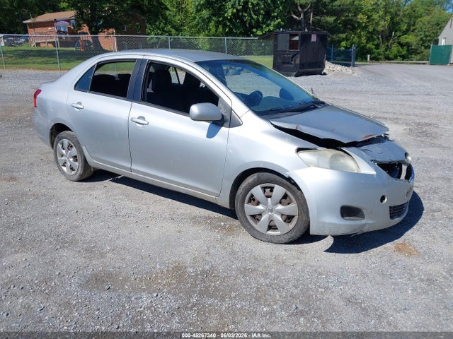Salvage Toyota Yaris Image