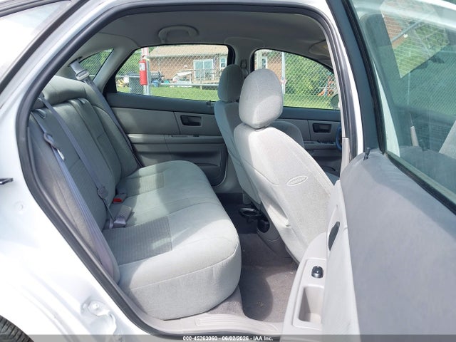 Ford Taurus Se