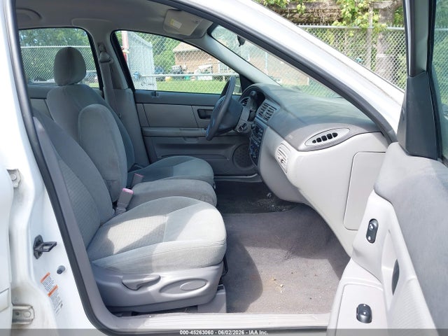 Ford Taurus Se