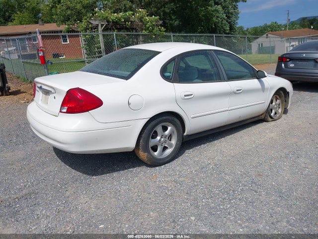 Ford Taurus Se