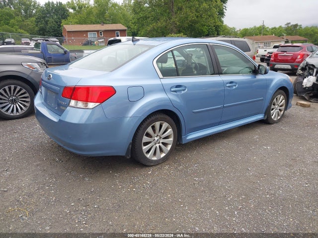 Subaru Legacy 2.5i Limited