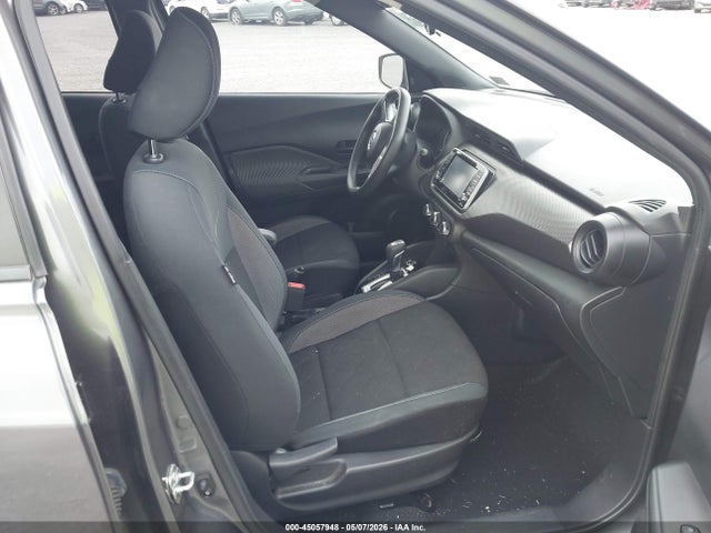 Nissan Kicks S Xtronic Cvt