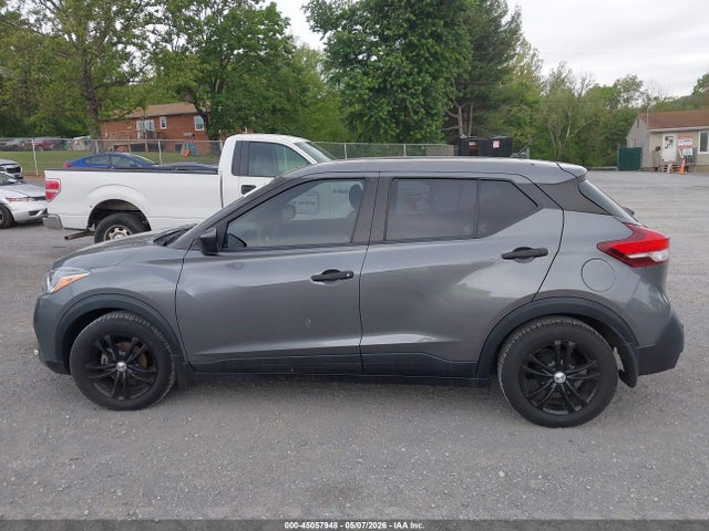 Nissan Kicks S Xtronic Cvt