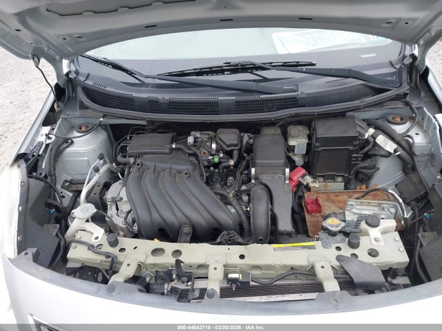 Nissan Versa 1.6 Sv
