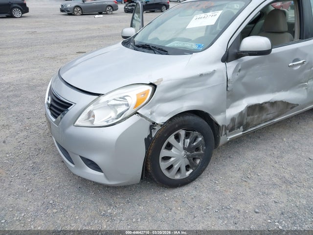 Nissan Versa 1.6 Sv