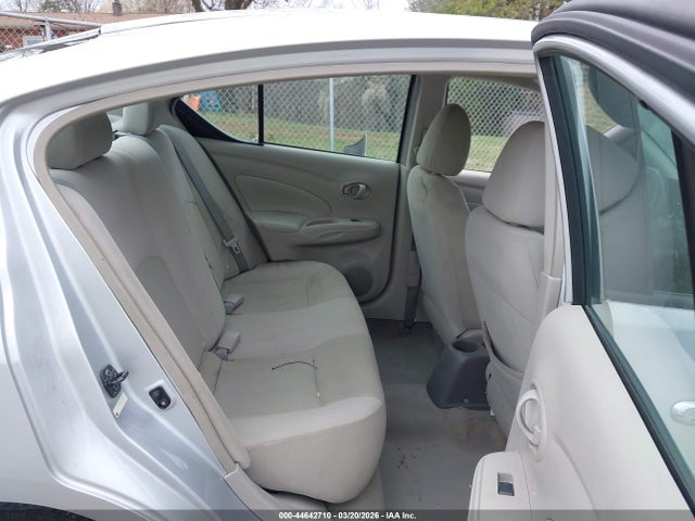 Nissan Versa 1.6 Sv