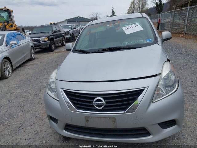 Nissan Versa 1.6 Sv