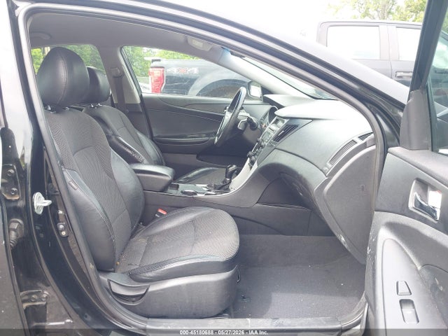 Hyundai SONATA Se 2.0t
