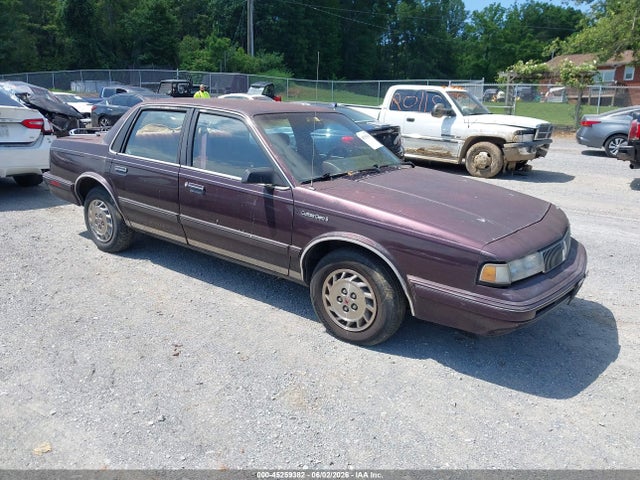 Salvage Oldsmobile Cutlass Ciera Image