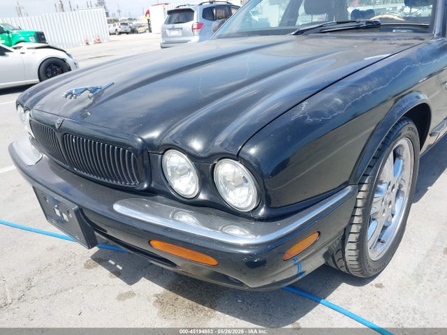 Jaguar XJ Sport