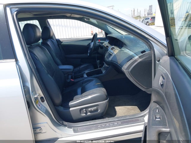Toyota Avalon Touring
