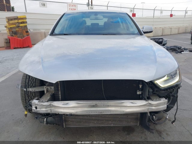 Audi A4 2.0t Premium