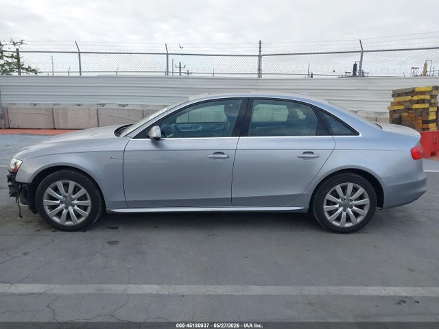 Audi A4 2.0t Premium