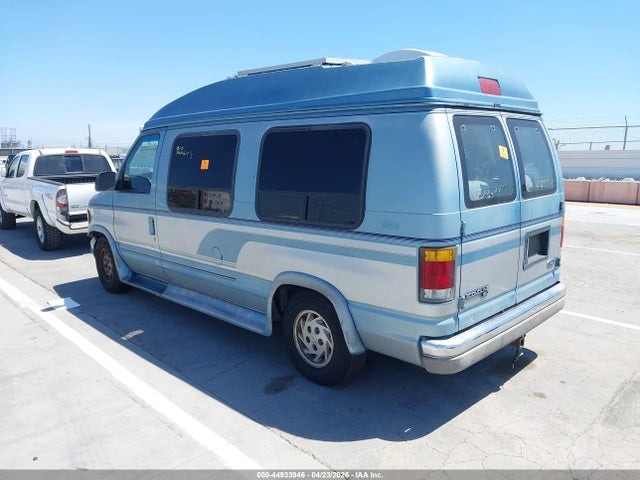 Ford Econoline E150 Van