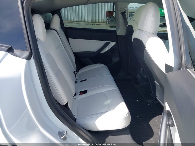 Tesla Model Y Long Range Dual Motor All-wheel Drive