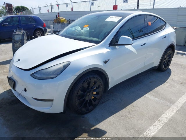 Tesla Model Y Long Range Dual Motor All-wheel Drive
