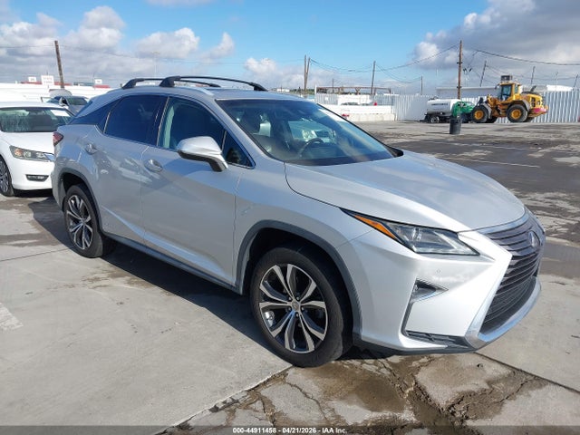 Salvage Lexus RX Image