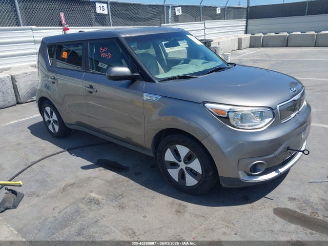 Salvage Kia Soul Image