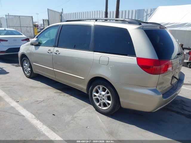 Toyota Sienna Xle